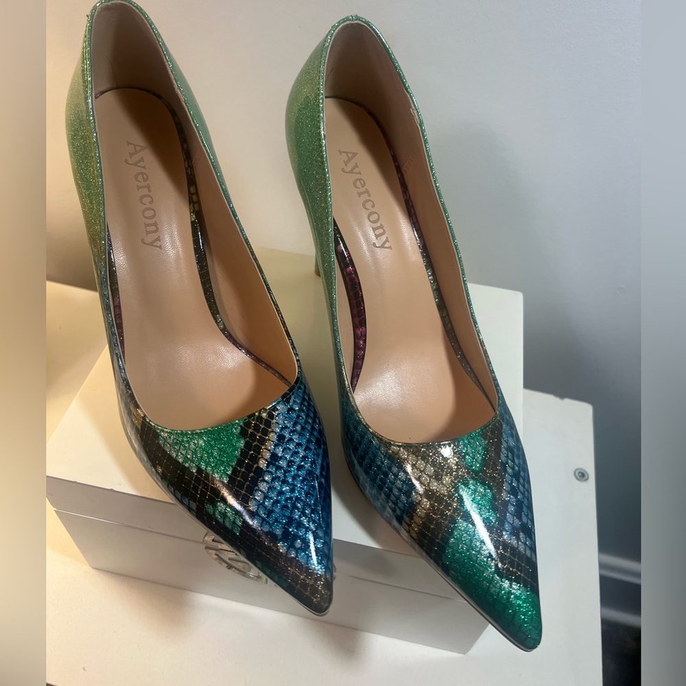 New Without Box: Sparkling Blue/Green/Gold Animal Print Stiletto Heels